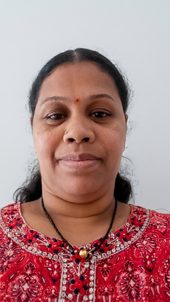 Riya Modak - Part time Cook in Parel East in Mumbai